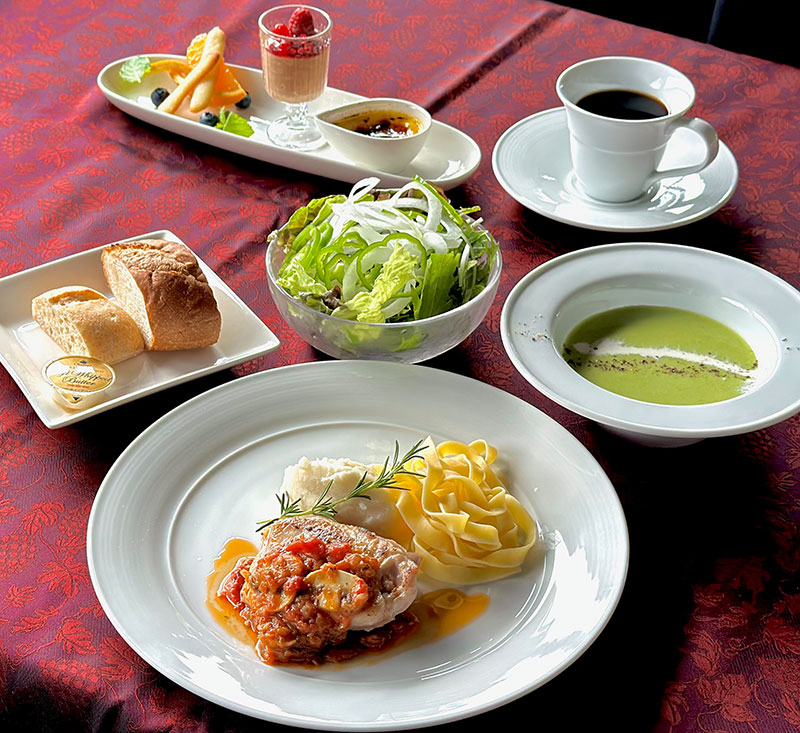 ランチ・イメージ（若鶏の漁師風）